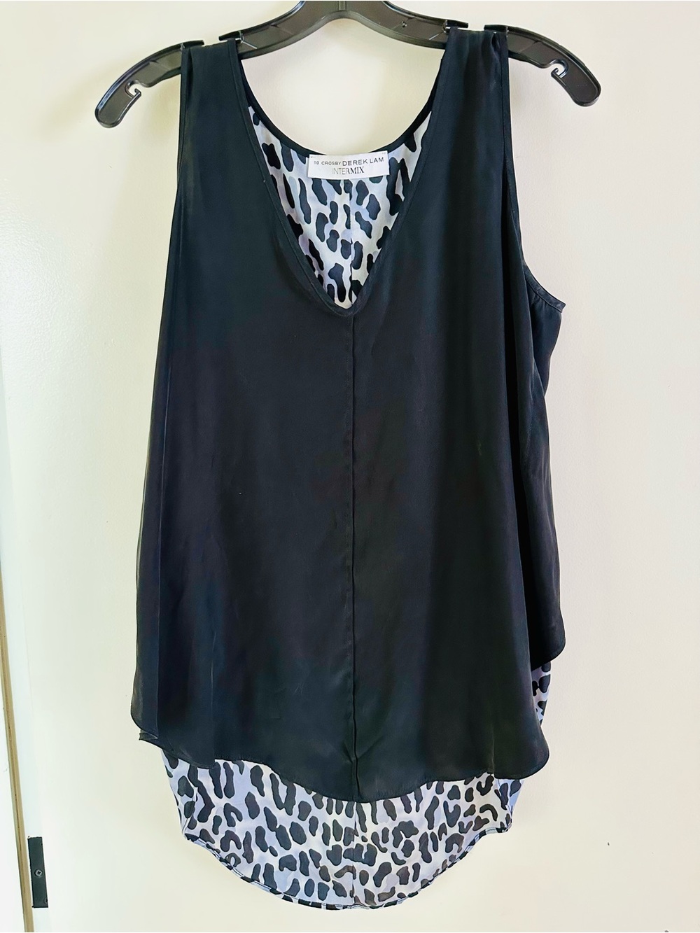 10 Crosby Derek Lam Sleeveless Black & Leopard Blouse, Size 8, Like New